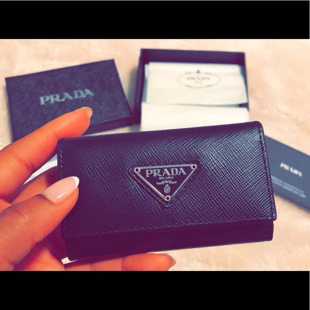 Prada Saffiano 6 Ring Key Holder (Authentic)